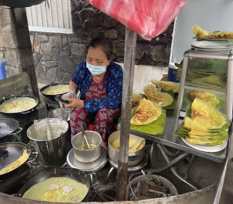 9 addresses of super delicious Tan Binh pancakes have a reasonable price 4