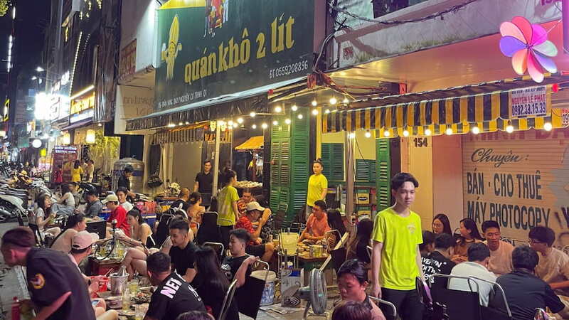 Top 6 Beer Pubs District 1 for you to hybrid weekend 3