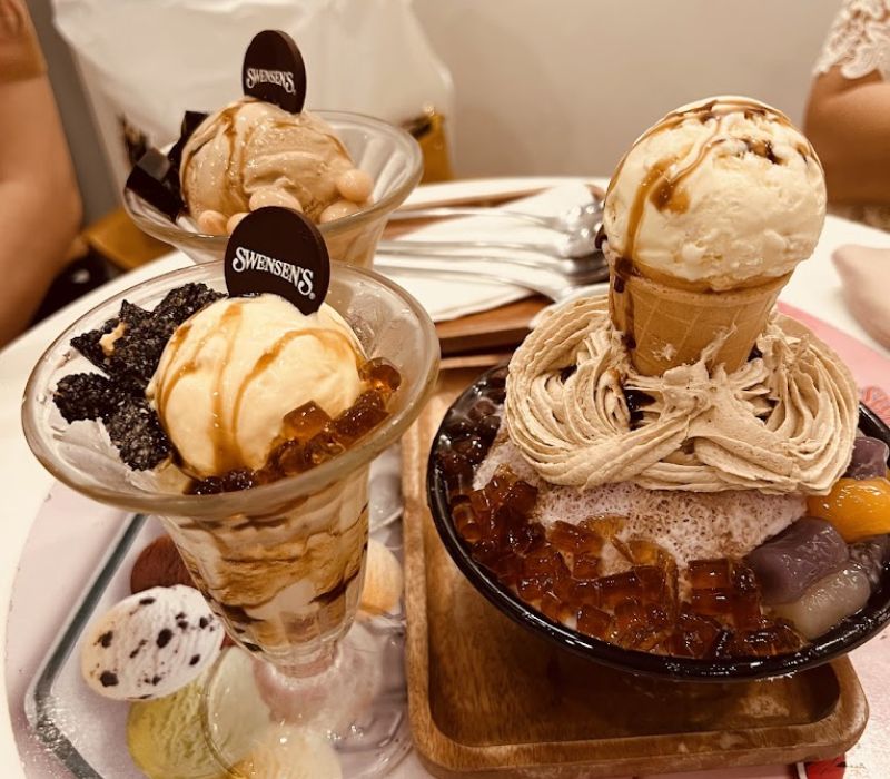 Top 10 Bingsu shops in District 1 are cool chill, Korean standard view 6