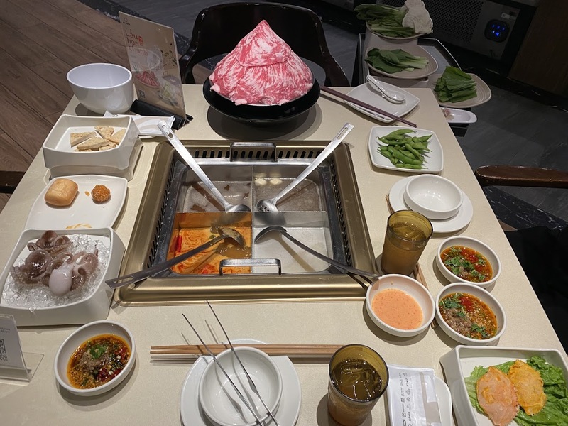 8 Paradise Buffet Seafood District 2: From Vietnamese Hot Pot, Han Baked to Japanese Sushi 4