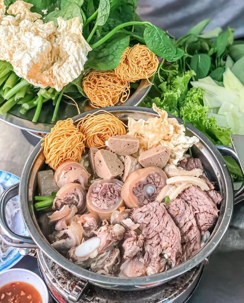 Top 10 standard Saigon grilled hotpot shop, the more you eat 10
