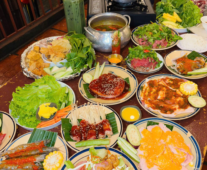 Top 9 delicious and famous Tan Binh barbecue shops 3