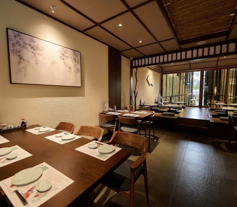 Check-in right in the top 8 delicious sushi shops in District 10 forgot the way about 3