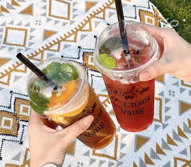Discovering the twilight of Coffee & BBQ is what special? 7