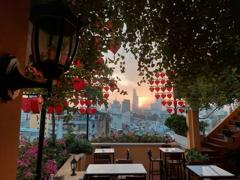 The View Rooftop Bar, Hoi An space in the heart of Saigon magnificent 4