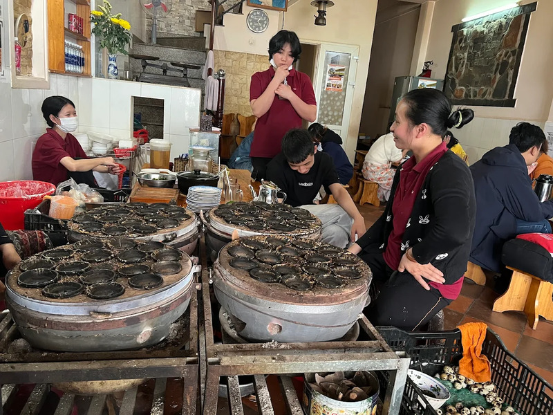 Review Le Can Da Lat Banh Restaurant, the rustic taste in the mountain town 11