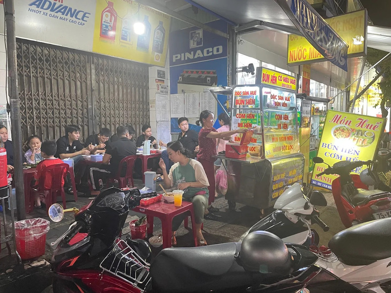 Top 10 delicious mussel shops in the heart of Hue in the heart of Saigon 9