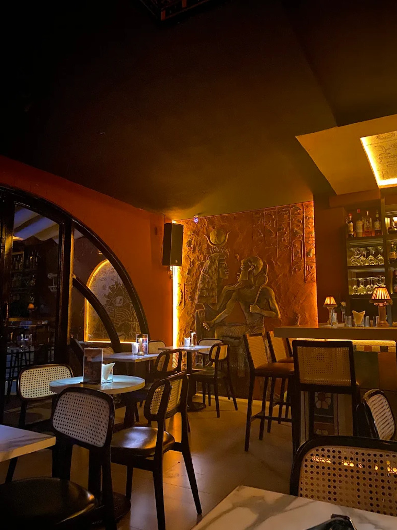 Top 10 Pub Saigon shops for people to 'drink' to discover 3