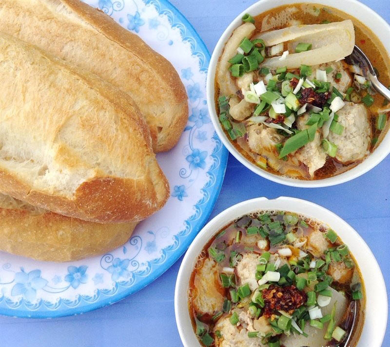 Top 14 delicious dairy bread shops in Dalat, gourmets must know 12