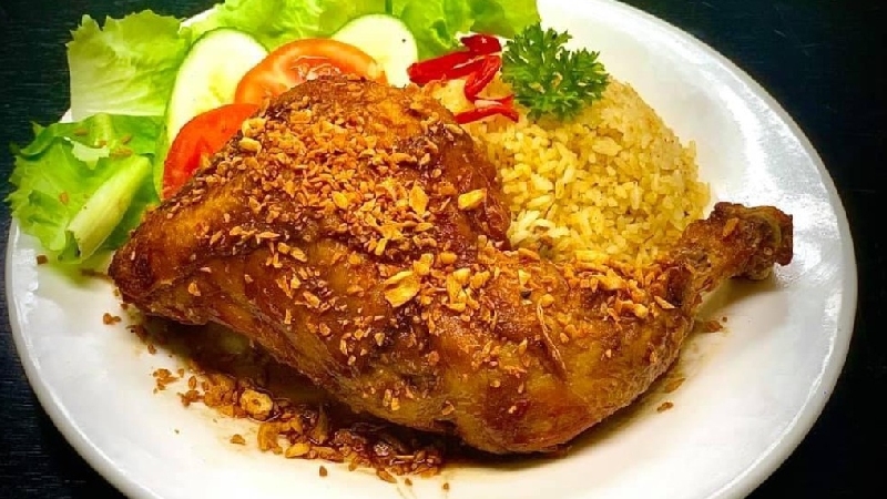 Attendance of 15 Saigon Chicken Rice Restaurant makes diners fascinated 10
