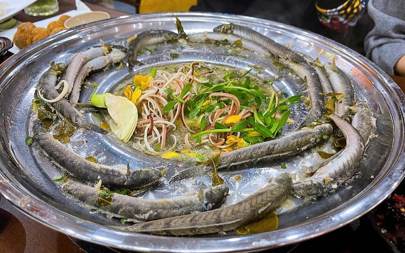 Save 10 famous Hanoi goby hotpot shops that you have to try 5