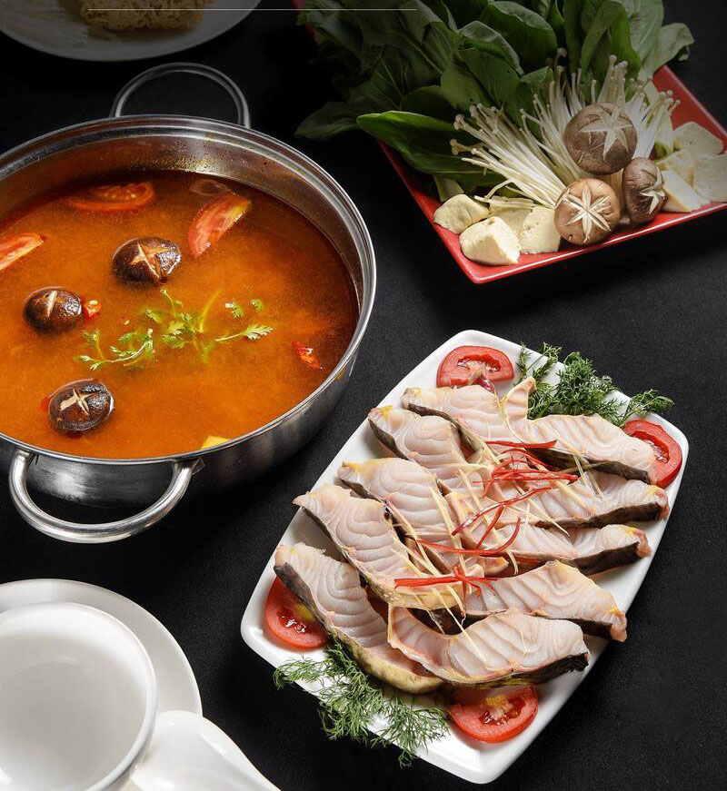 Top Hanoi sturgeon hotpot shop conquer diners with Northwest flavor 5