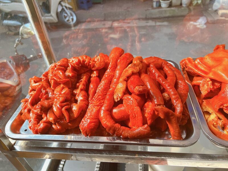 Top 8 shops in Hanoi, where to find a strange taste and get to know 2