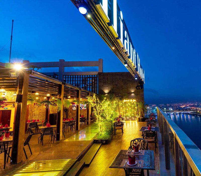 Top 8 Da Nang bars are worth 4