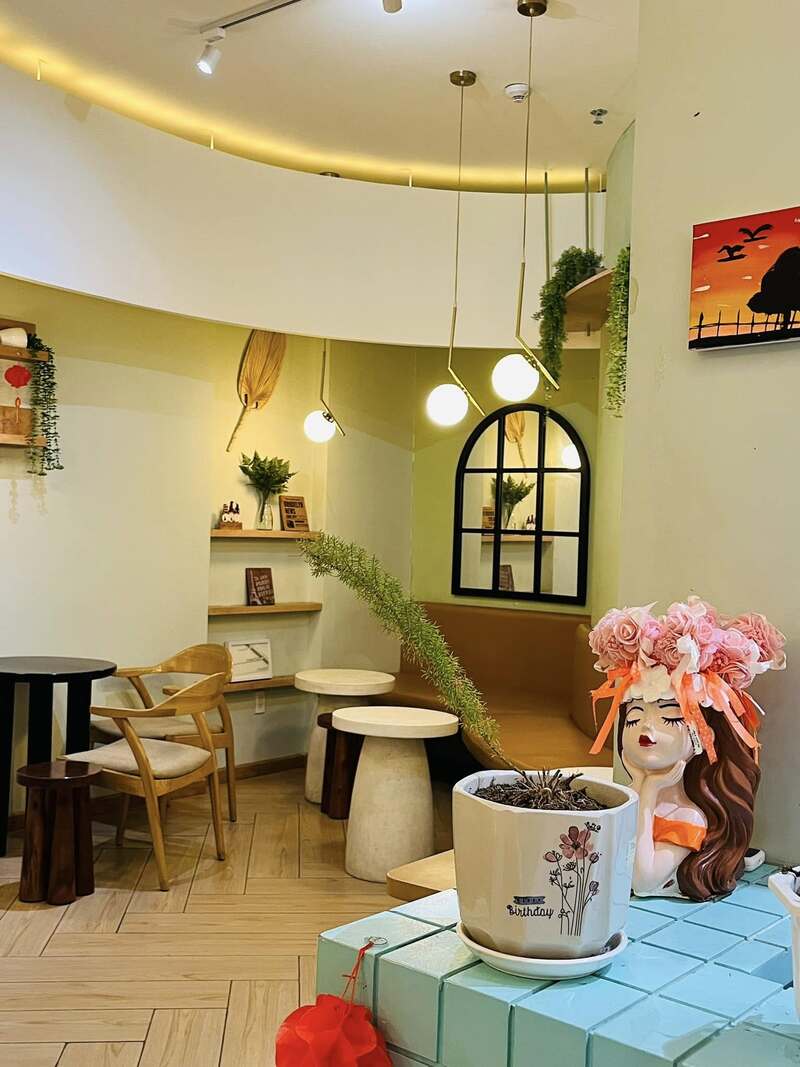 Top cute District 9 cafes for virtual people to live 5