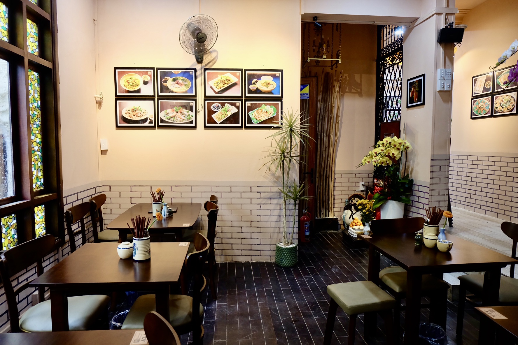 Attendance of the best Hue shops for Saigon 9 team