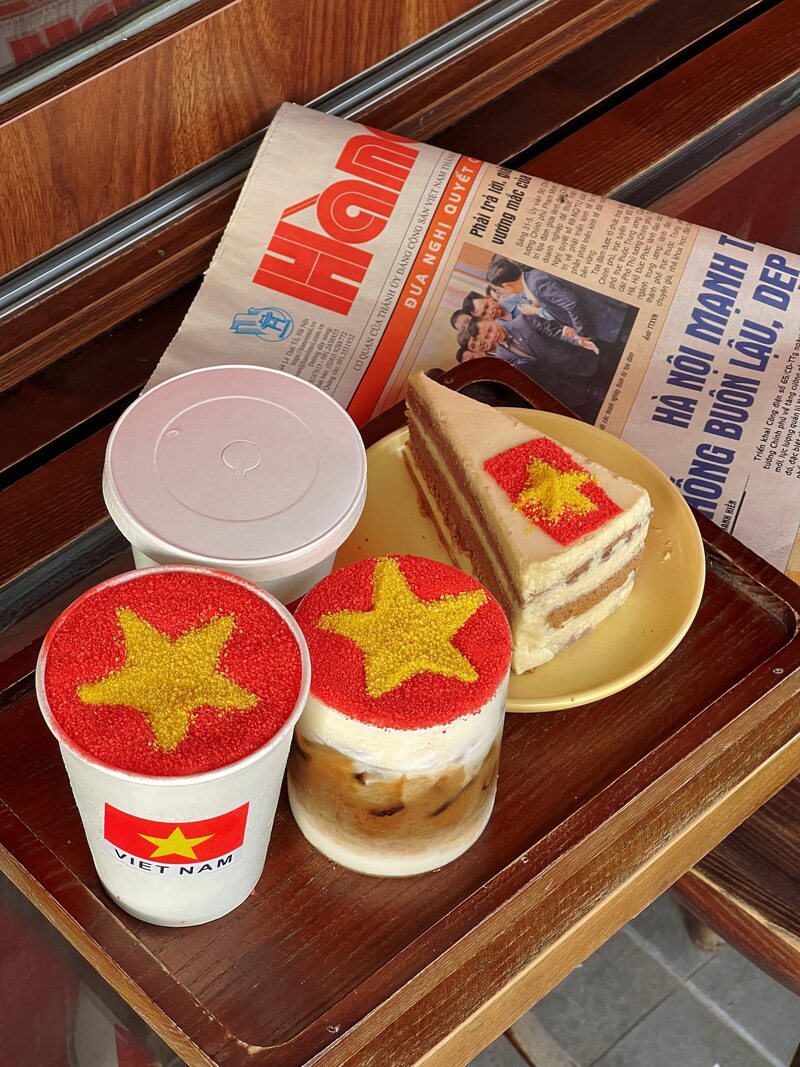 Check-in 8 Hanoi cafe brilliant red flag with yellow stars on September 2