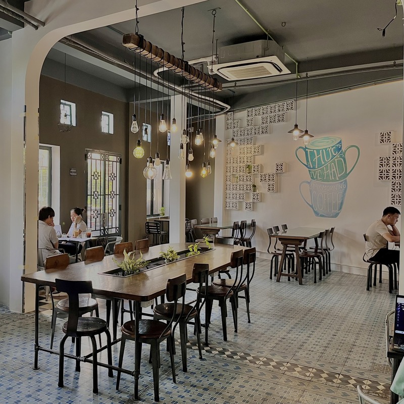 Coffee 24/7 Coffee Review for Saigon for the 8 night owl