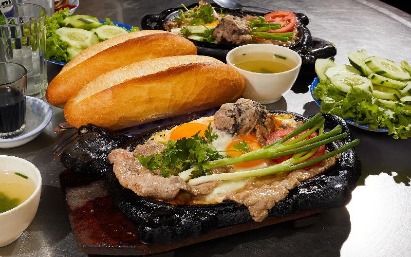 Top 15 delicious cow shops in Da Nang to visit tourists 11