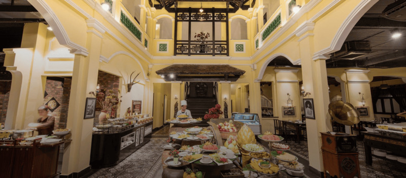 Tay Ho lotus buffet: Food symbol on the banks of West Lake Hanoi 3