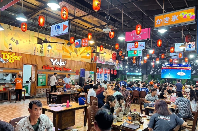 List of 12 Tan Phu buffet shops that gourmets should know 4