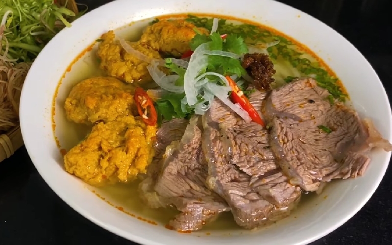 Top 15 delicious and famous Da Nang beef noodle shops, eat once remember 4