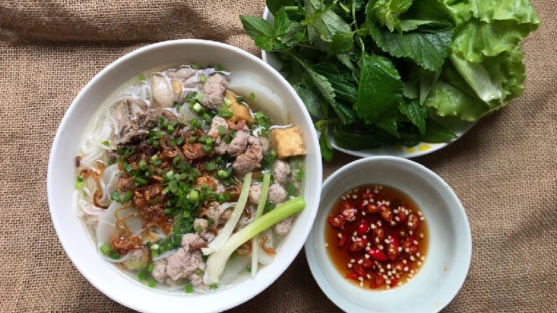 Top 10 vermicelli shops growing in Saigon retain the traditional flavor 4