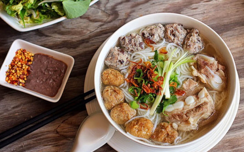 Top 10 vermicelli shops growing in Saigon retain the traditional flavor 8