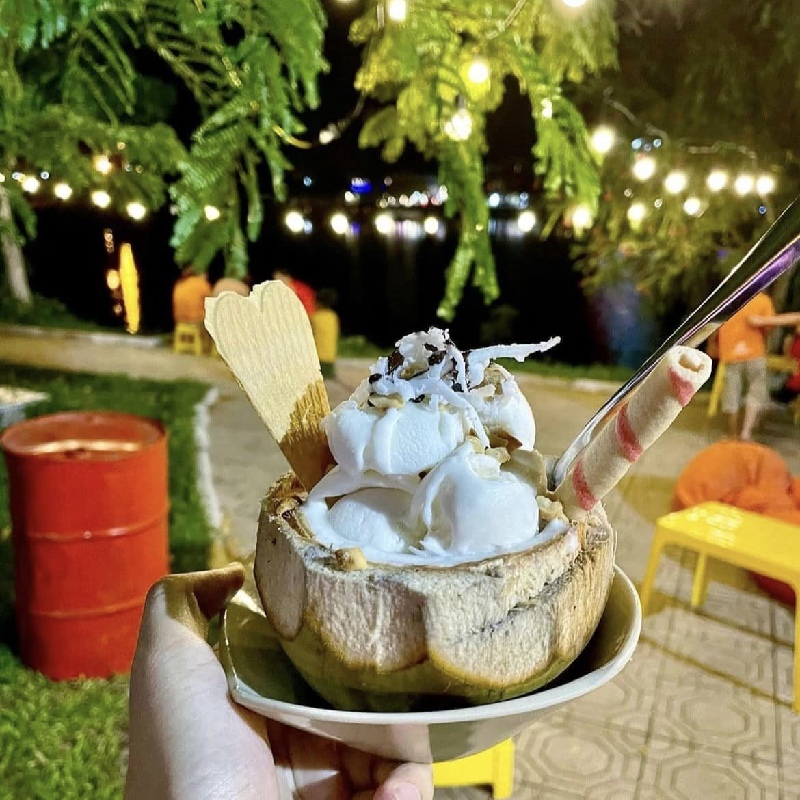 Top 9 Malay coconut ice cream shops in Da Nang causing memory 7