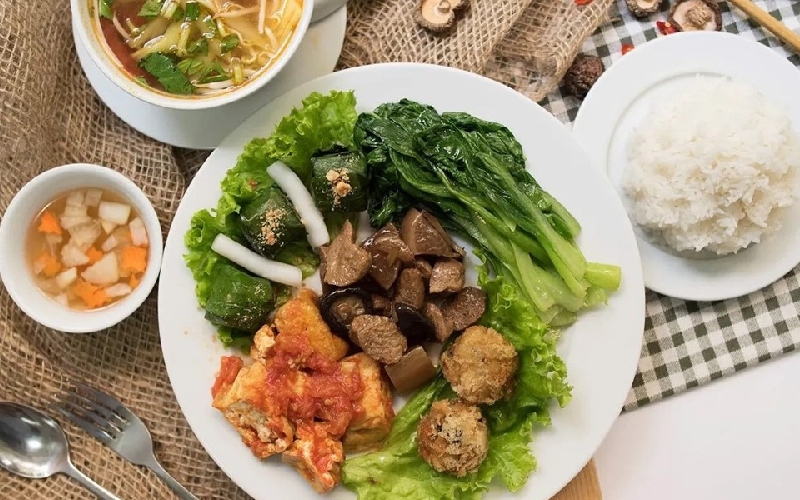 Top 15 delicious and pure Go Vap vegetarian shops for a peaceful meal 2