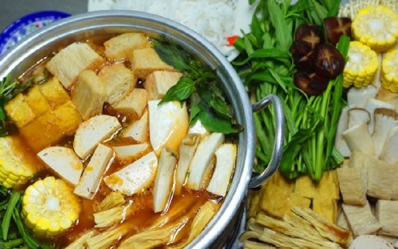 Top 15 delicious and pure Go Vap vegetarian shops for a peaceful meal 7