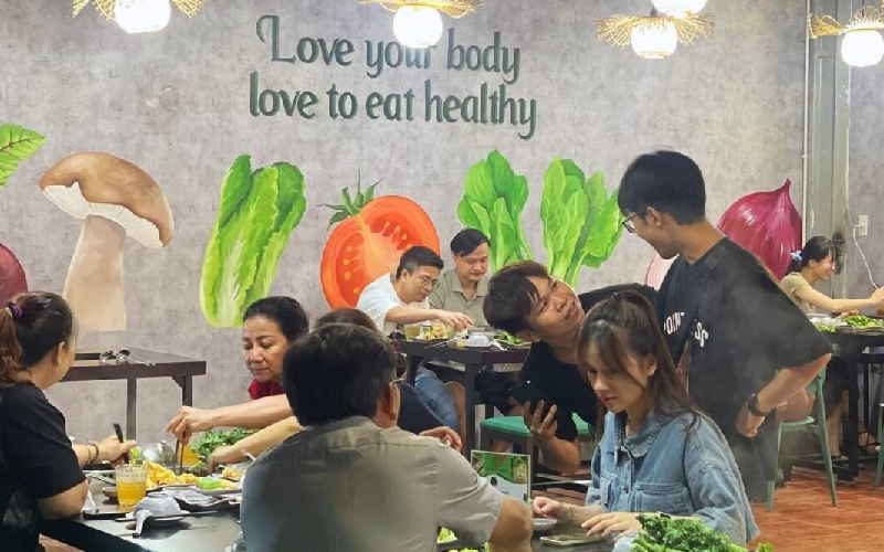 Top 15 delicious and pure Go Vap vegetarian shops for a peaceful meal 10