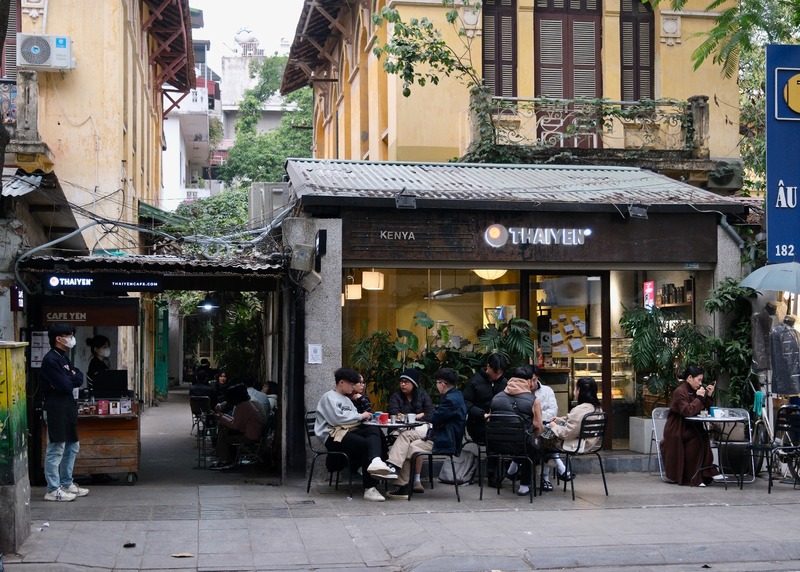 Thaienen cafe Quan Thanh (Thai Yen): Vibe coffee shop is clear in Ha Thanh 10