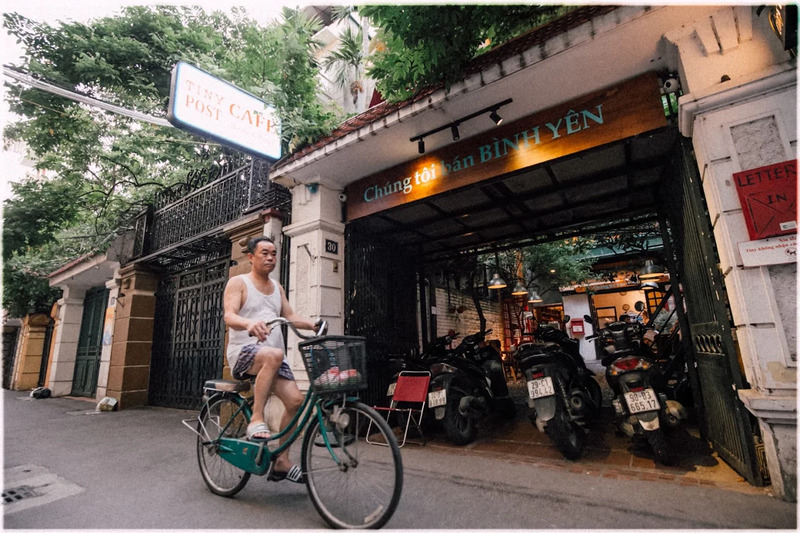 Tiny Post Cafe: Quiet vintage cafe in the heart of the capital 2