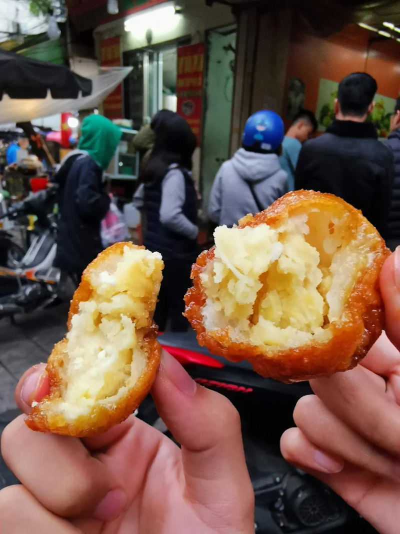 Traditional Molasses Donuts, a sweet gift from Hanoi 10