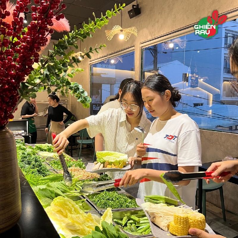 Top 10 vegetable buffet restaurants in HCMC for clean eaters 6