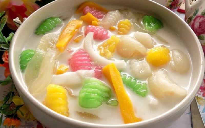 Top 15 delicious sweet soup shops in Hanoi that make diners 