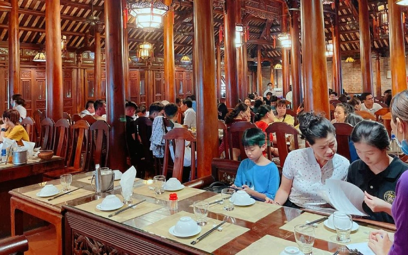 Top 15 delicious potted rice restaurants in Da Nang with authentic Vietnamese taste 4