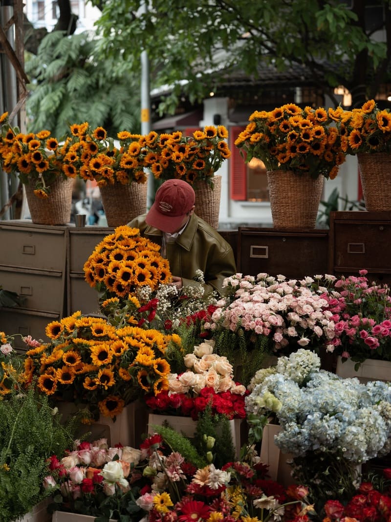 Giang Cafe: Find a classic but no less trendy space 3