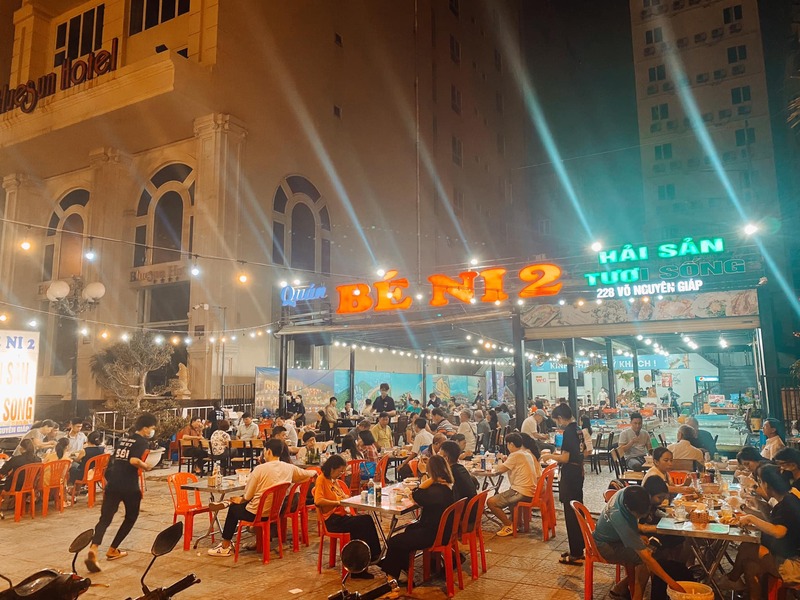 9 fresh, quality Da Nang seafood restaurants 7