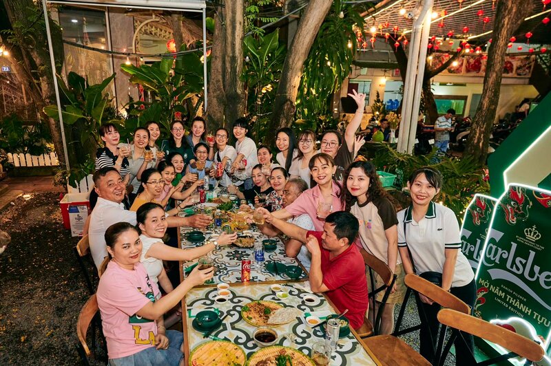 Pocket the top 8 restaurants in District 6 with diverse and delicious menus, forget the way back to 9