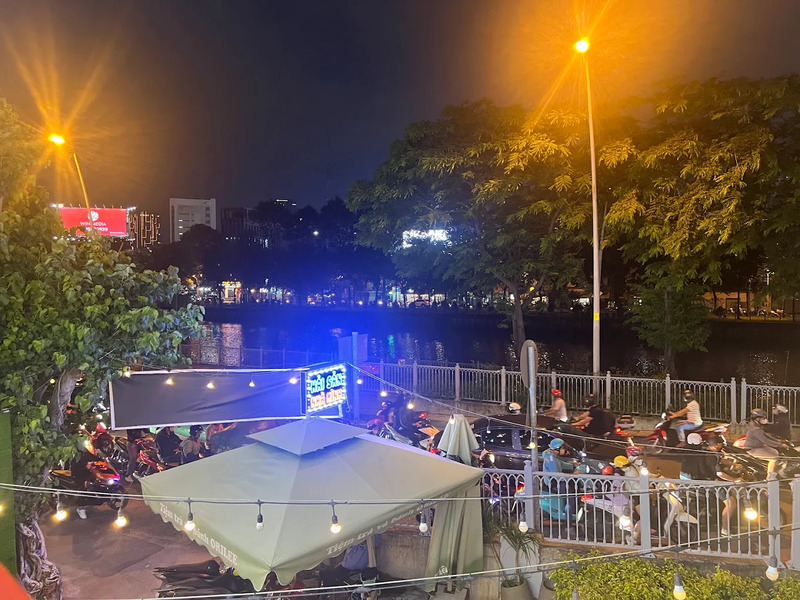 Tell you 8 extremely chill pubs to hang out with friends 6