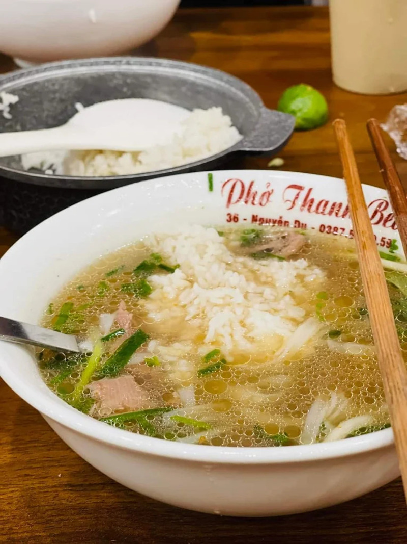 Thanh Beo Pho Bo restaurant is nostalgic with cold rice pho 6