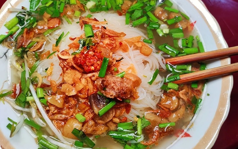 Suggested top 10 delicious Saigon dinner dishes that you should not miss 2