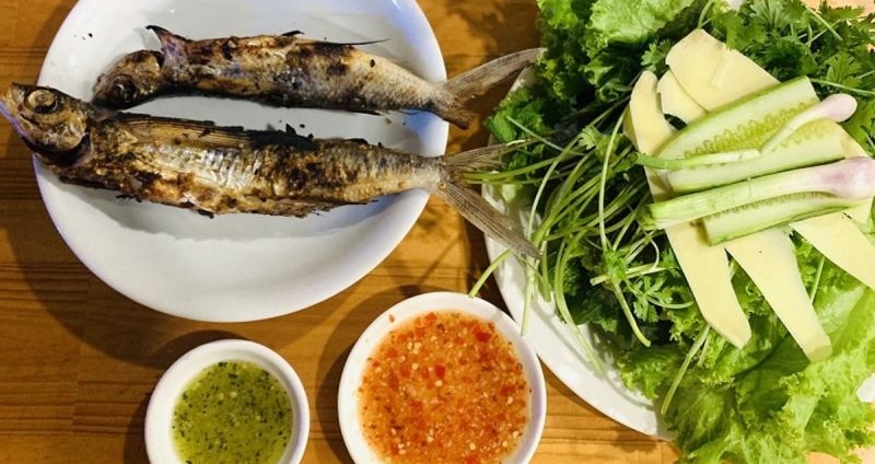 Top 15 famous and delicious Quang Nam specialties that you must try 9