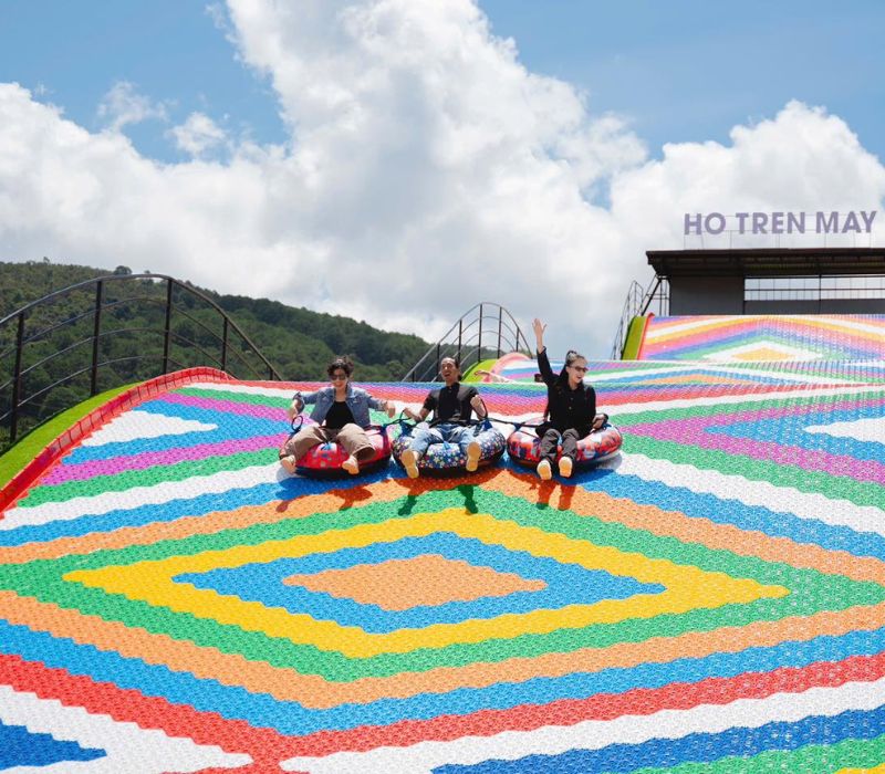 Da Lat Lake in the Clouds Cafe: Review AZ experience of cloud hunting and virtual living 2