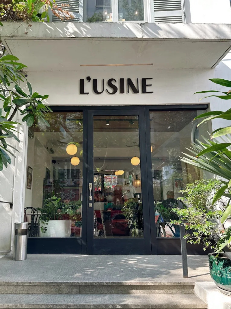 Visit L'Usine to experience the artistic concept store cafe 5