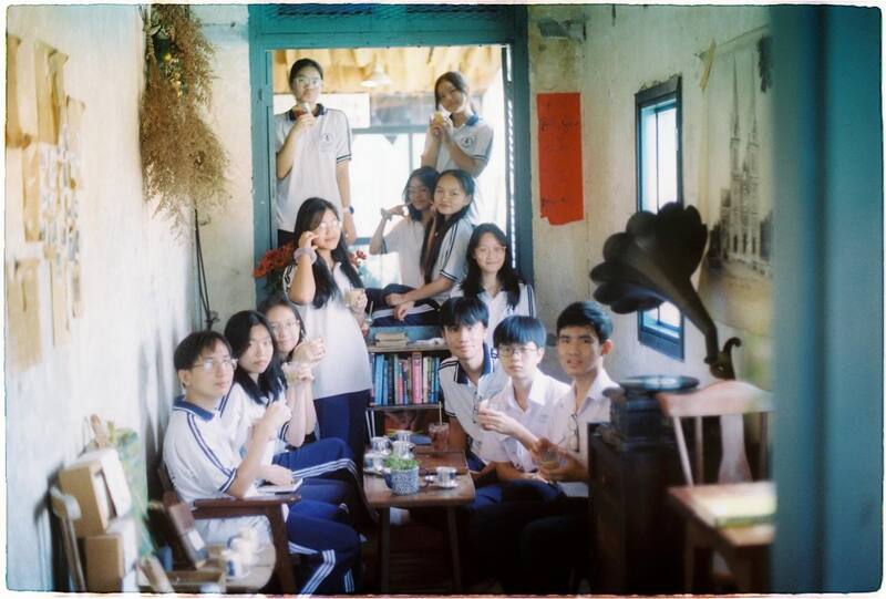 Nguoi Tam Chuyen House: Cafe with view of Notre Dame Cathedral for peaceful souls 13