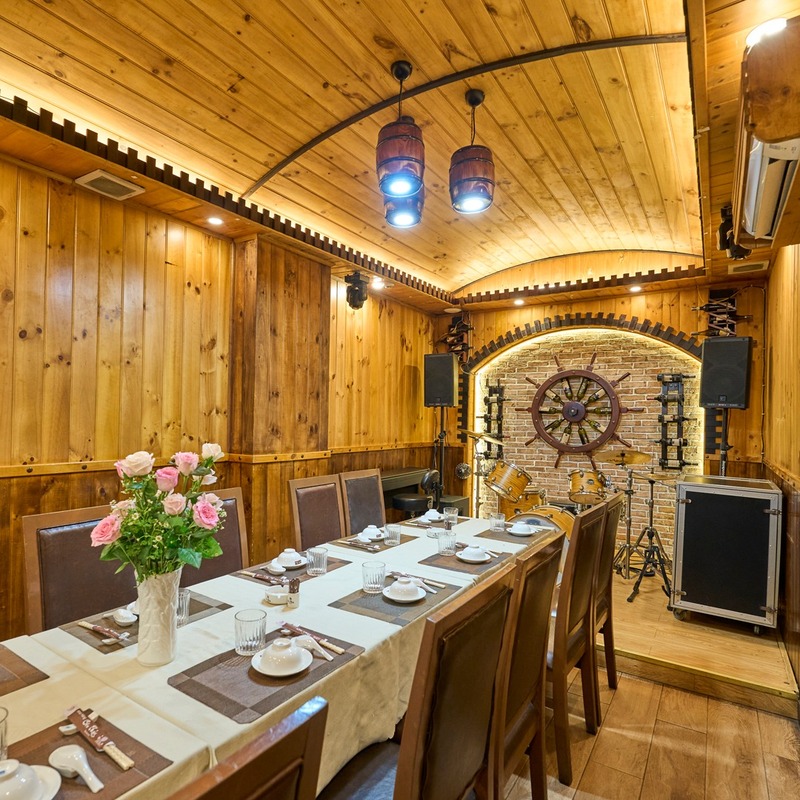 Son Thuy Restaurant, where the quintessence of Vietnamese cuisine converges 9