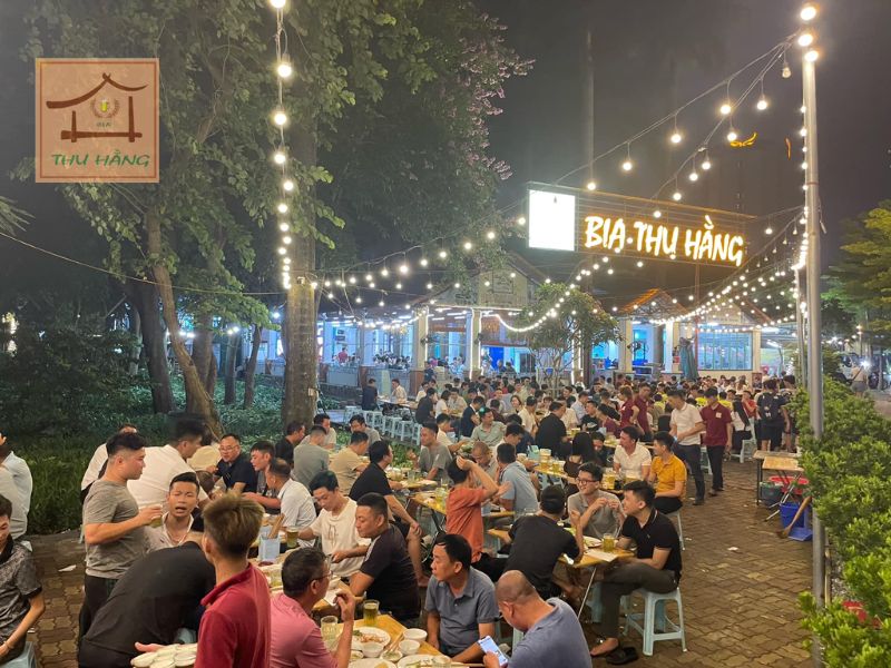 Top 8 ideal beer bars in Hanoi to hang out with friends 2